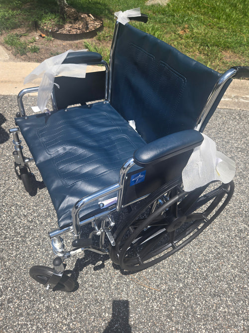 NEW Medline Extra Wide Wheelchair 22" Seat